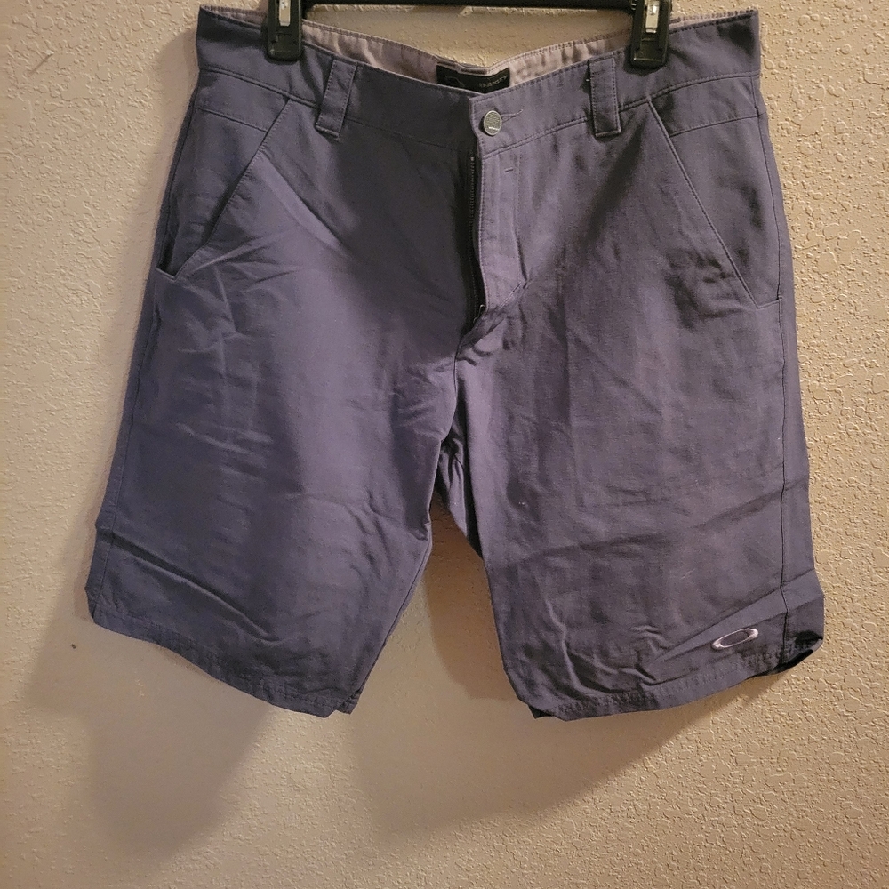 Men's Oakley Golf Shorts
